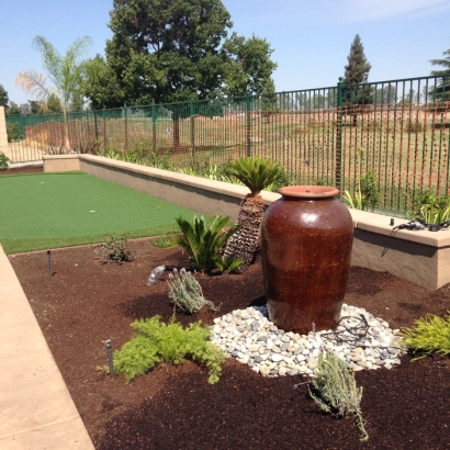 Turf Grass Manitou Springs, Colorado Home Putting Green, Beautiful Backyards